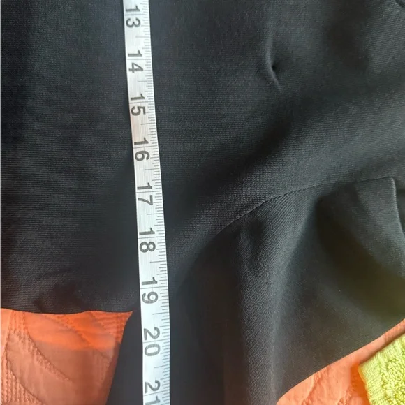 Aleeza Paris - Bolero Knit Black Cropped Jacket - Picture 3 of 7